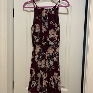 Light, polyester strap dress